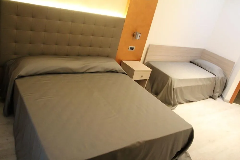 Hotel Gabbiano Rímini 3*,  Italia
