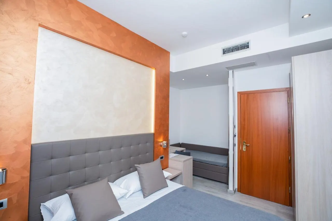 Hotel Gabbiano Rímini